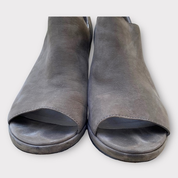 Eileen Fisher Gray Suede Gray Grey Leather Peep Toe Pump Elastic Side Size 8.5 - Picture 4 of 10